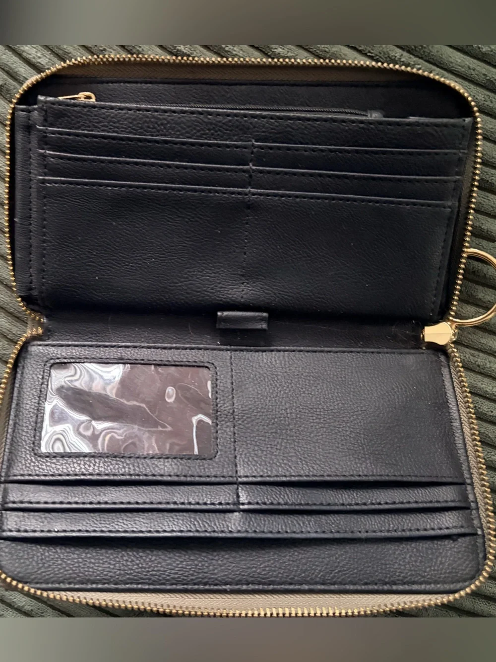 Steve Madden Olive Green Zip-Around Wristlet Wallet with Gold Bar